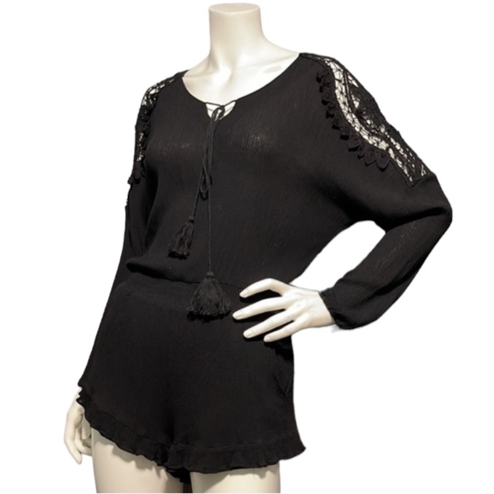 Blush Noir Crochet Detail Crepey Romper S NWOT
